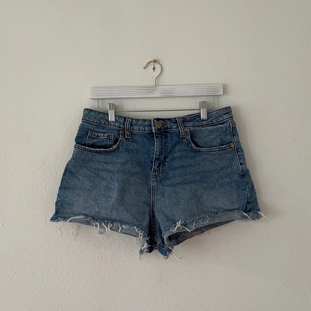 Wild Fable High Rise Rolled Cuff Shorts Blue 10R Beach Vacation